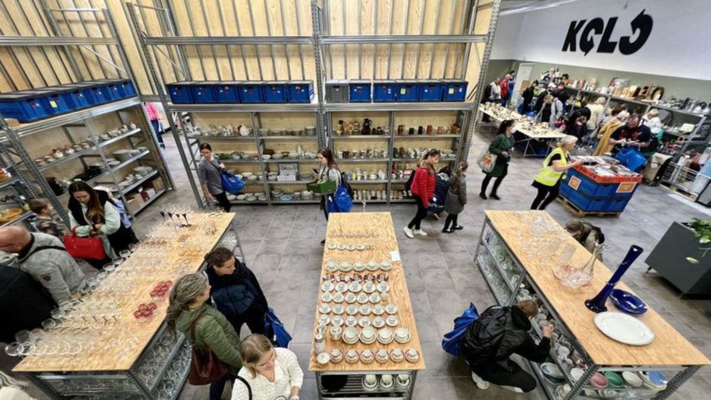 Zero waste shop in Bratislava where people buy different kinds of things.